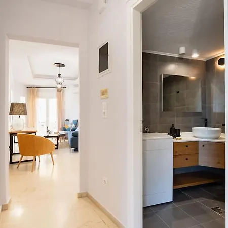 Urban Luxury - Center