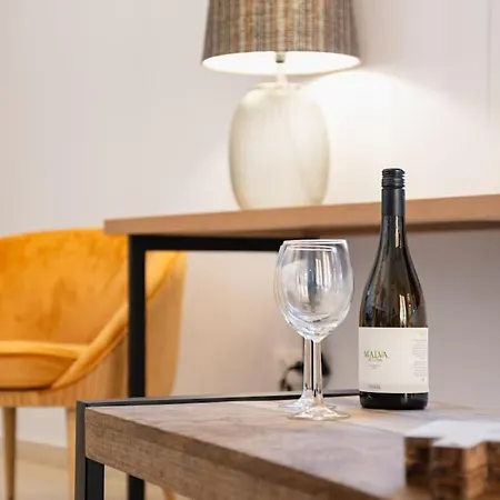 Urban Luxury - Center Apartment Heraklion (Crete)
